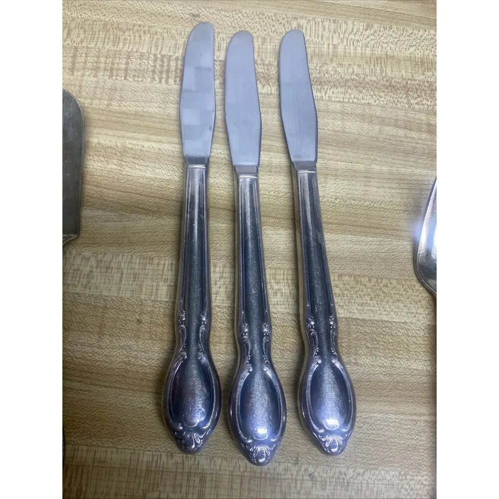 9 Piece Vintage Wm Rogers Silverplate IS 1954 PRECIOUS MIRROR Pattern